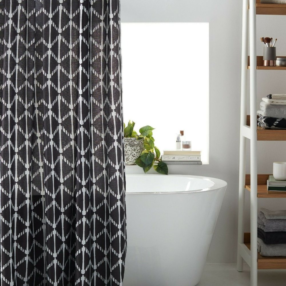 MoDRN GEOMETRIC BLACK & WHITE SHOWER CURTAIN 72" X 84"